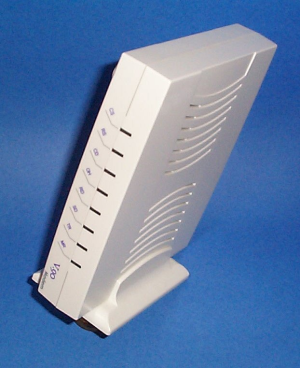  https://commons.wikimedia.org/wiki/File:Modem_creatix_front.jpg, User: Chrkl